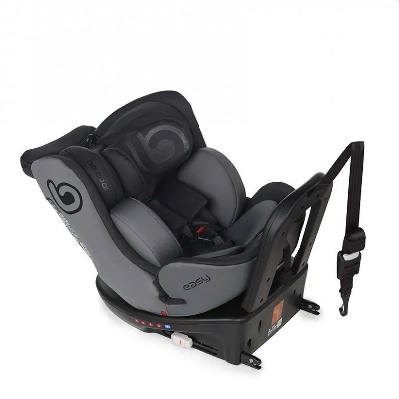 Bébé Confort Axissfix, la silla de auto giratoria que se ajusta a la  normativa i-size.